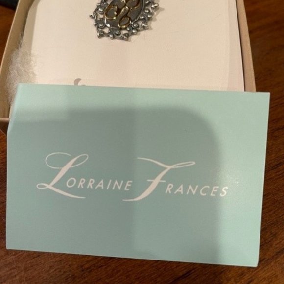 Victorian style Initial "R"" silver necklace - Picture 2 of 2